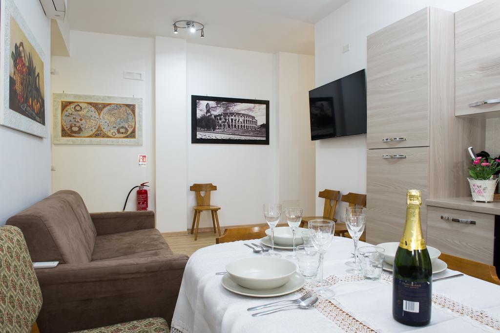 Apartamento Gregory House Roma Exterior foto